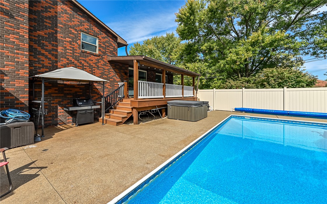 2984 Marie Dr