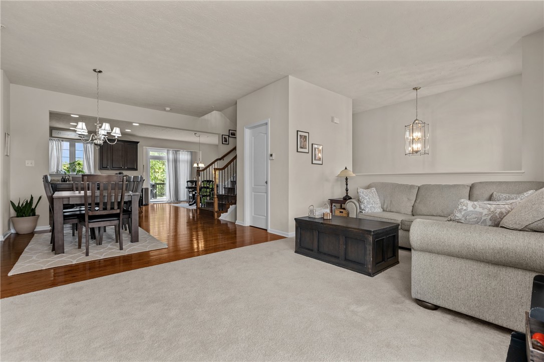 231 Eagle Dr