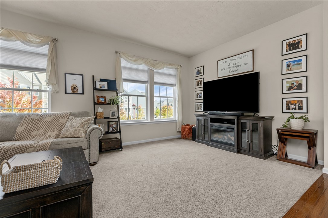231 Eagle Dr