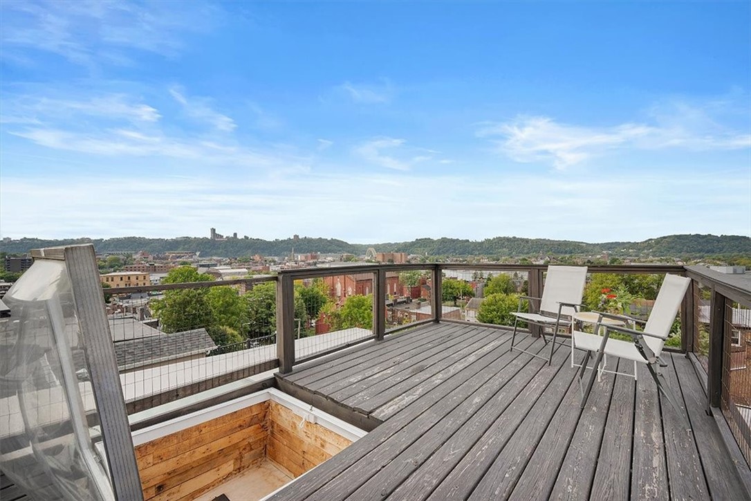 1721 Buena Vista St