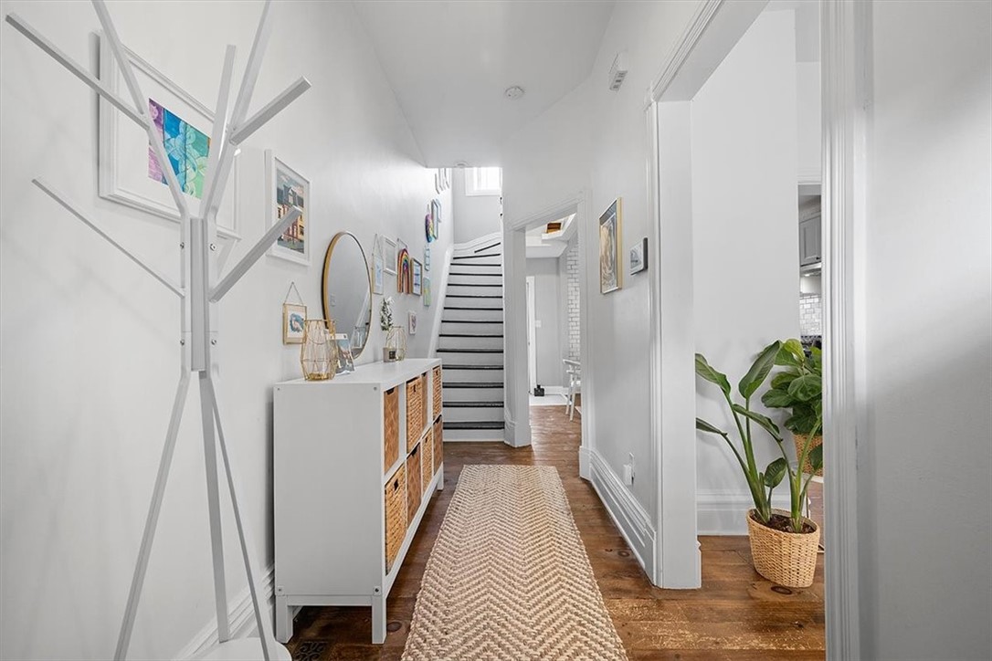 1721 Buena Vista St