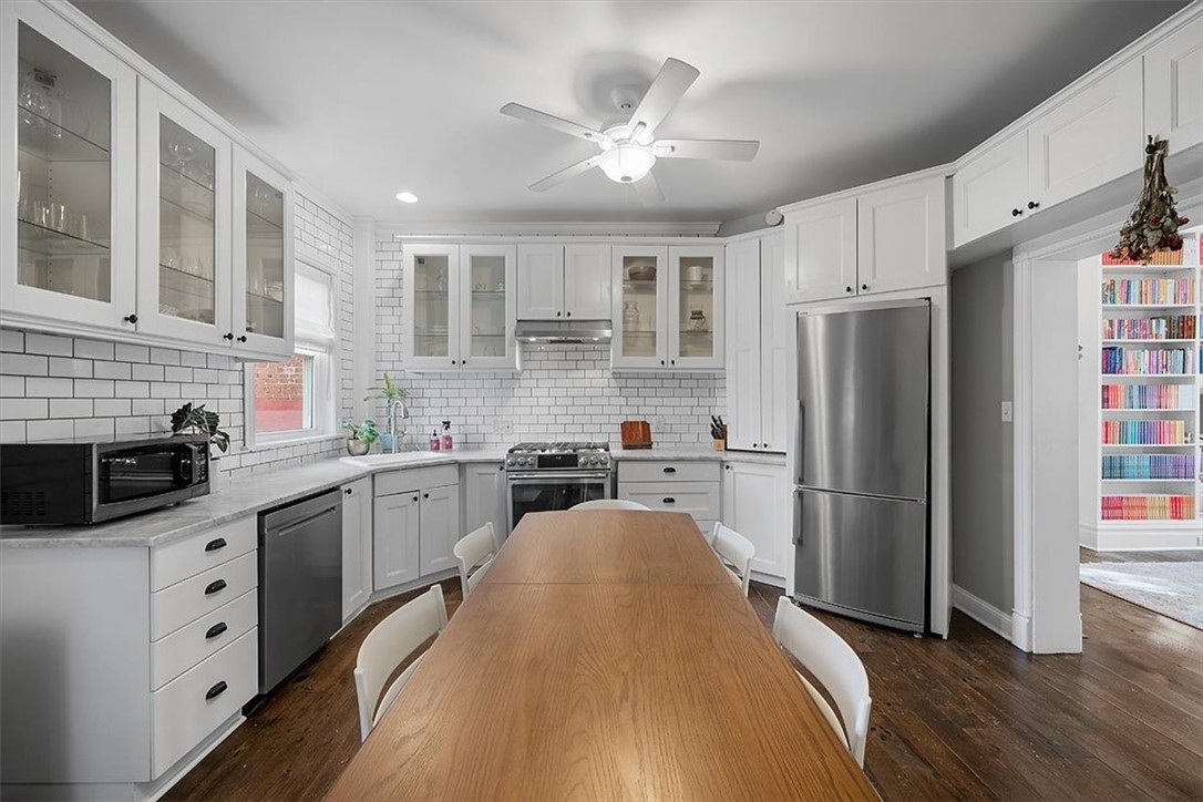 1721 Buena Vista St