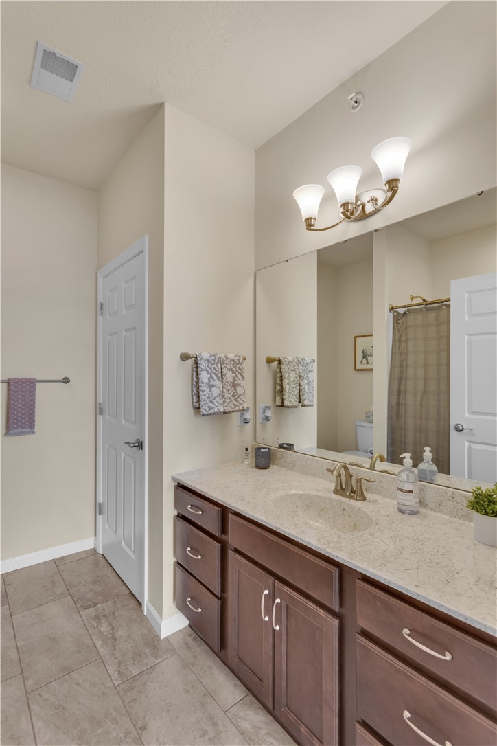 141 Shelton Place Dr