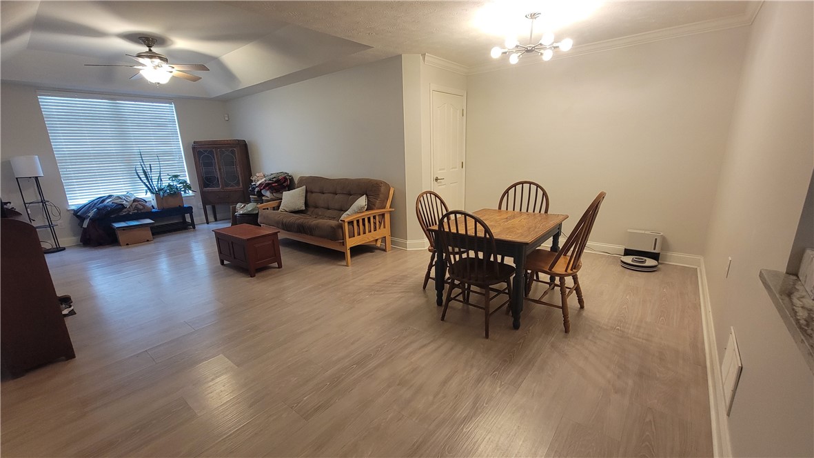 219 Adams Pointe Blvd 11