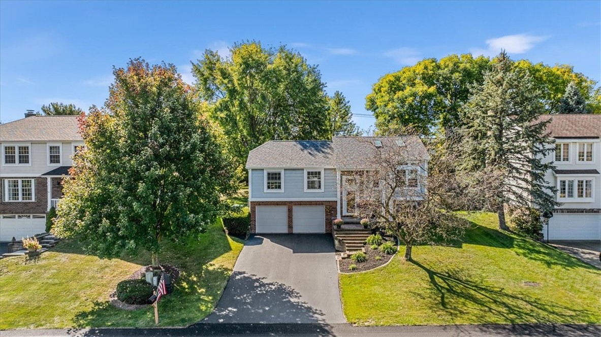 121 Clearbrook Dr