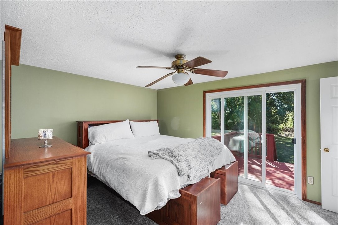 121 Clearbrook Dr