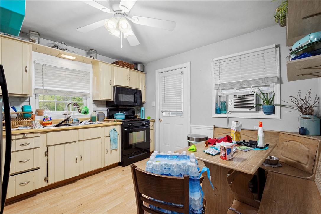 265 Johnston Rd