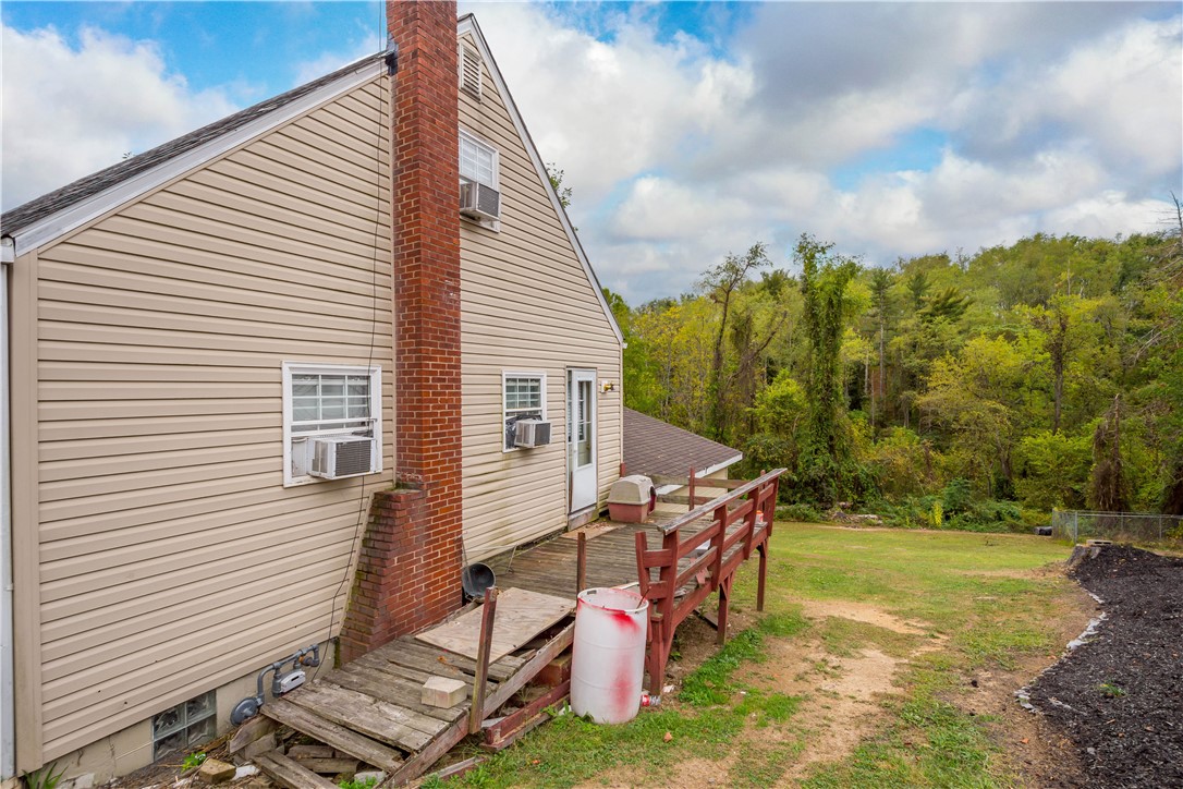 265 Johnston Rd