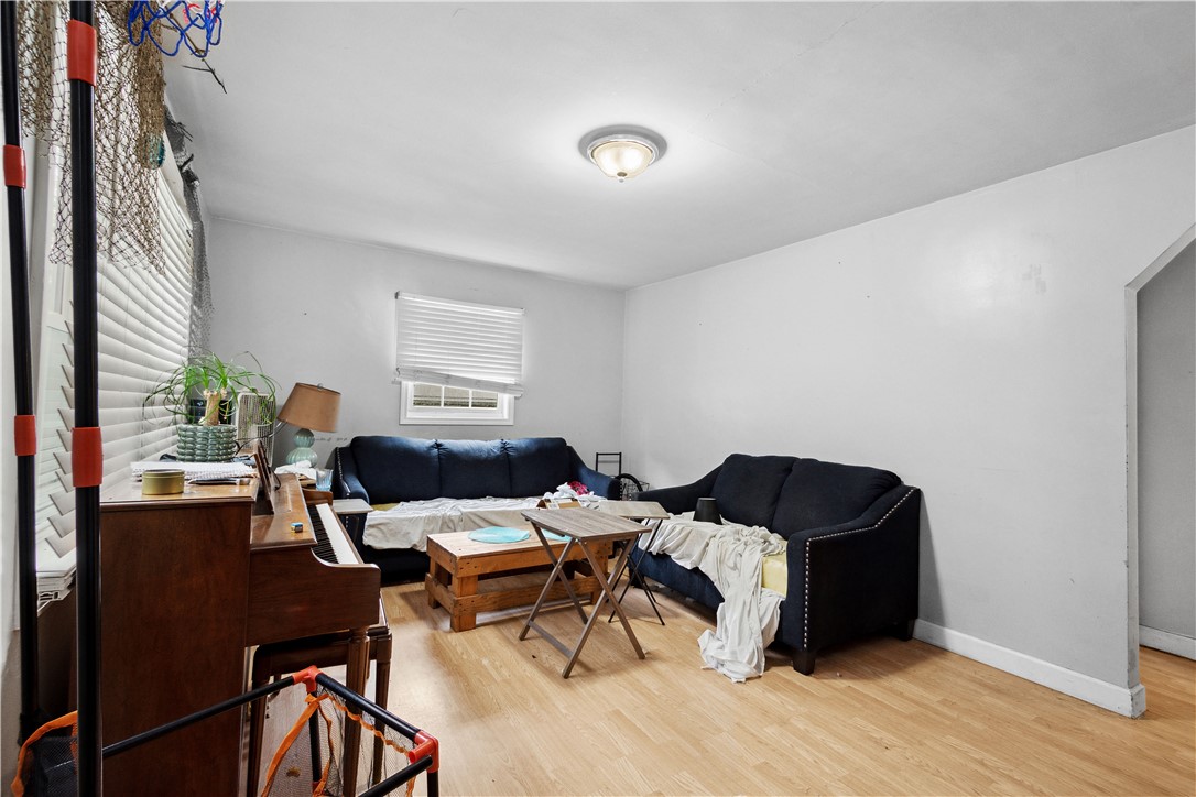 265 Johnston Rd
