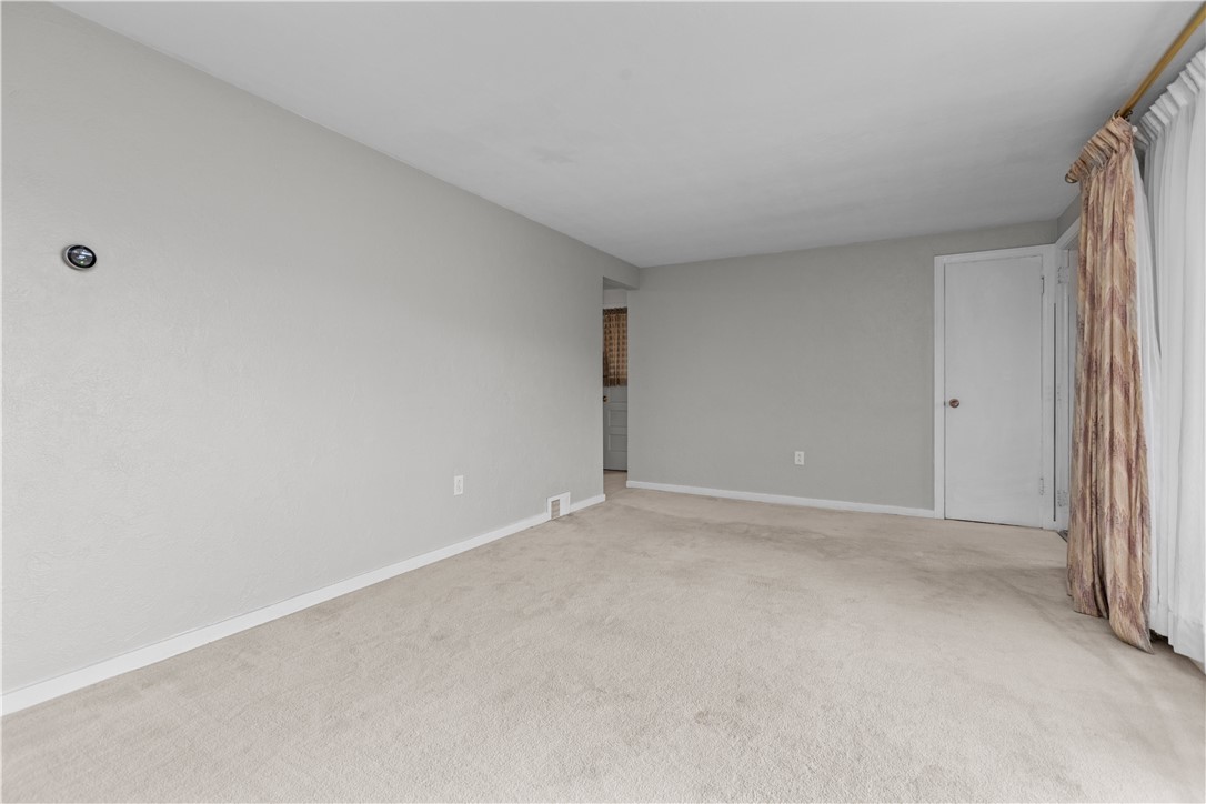 1989 Gregory Drive