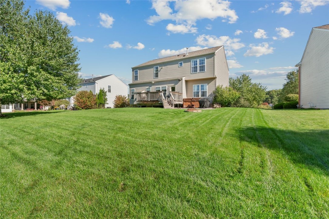 321 Village Dr