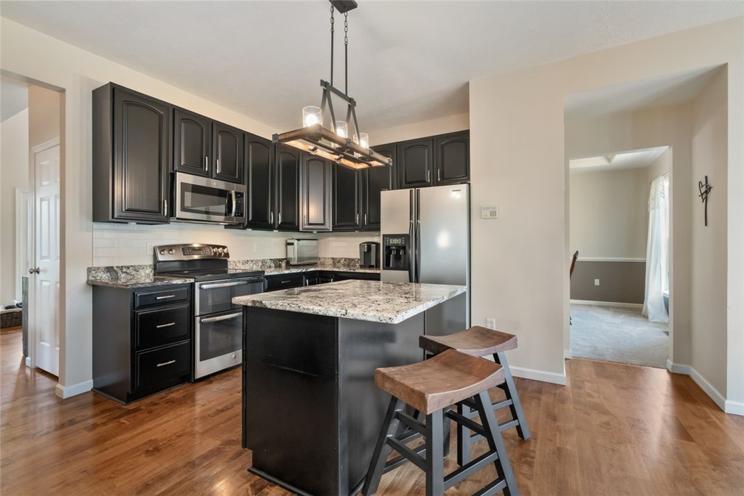 321 Village Dr