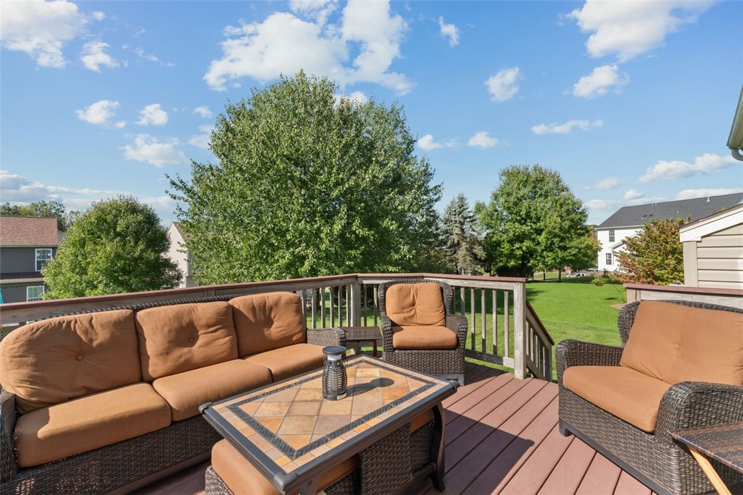 321 Village Dr
