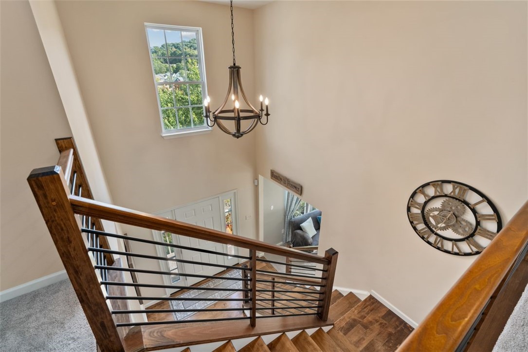 321 Village Dr