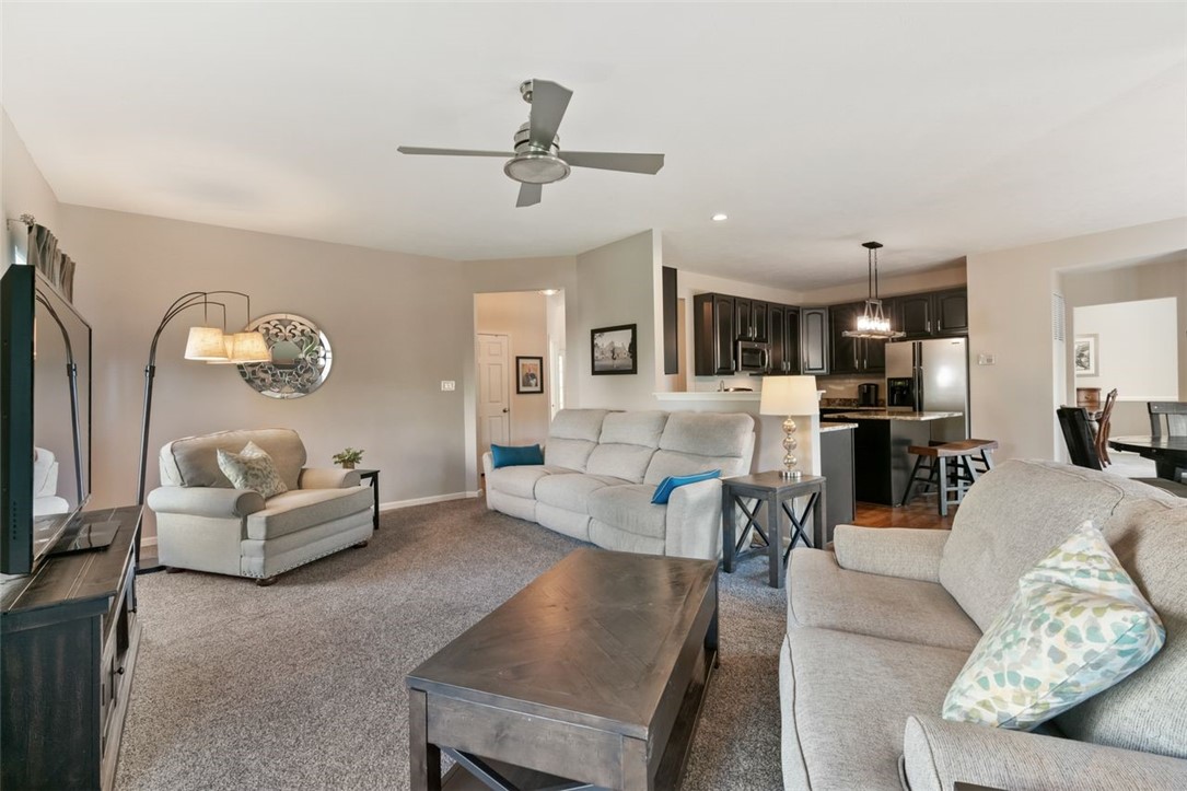 321 Village Dr