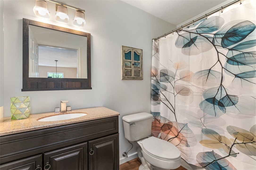 321 Village Dr