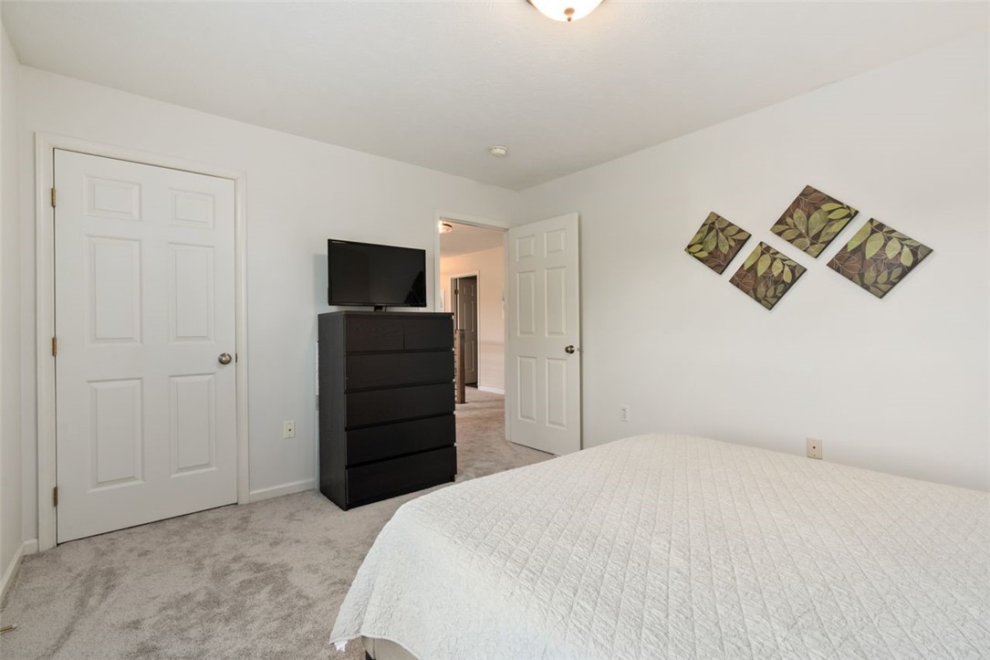 321 Village Dr