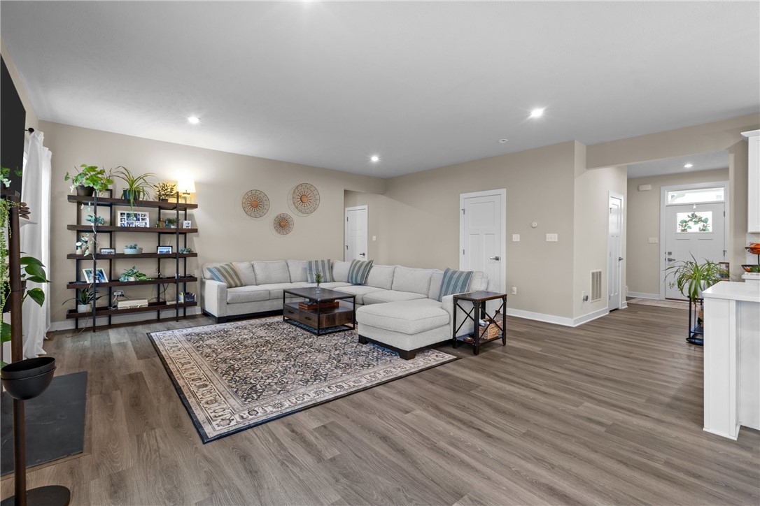 136 Woodsman Ridge Dr