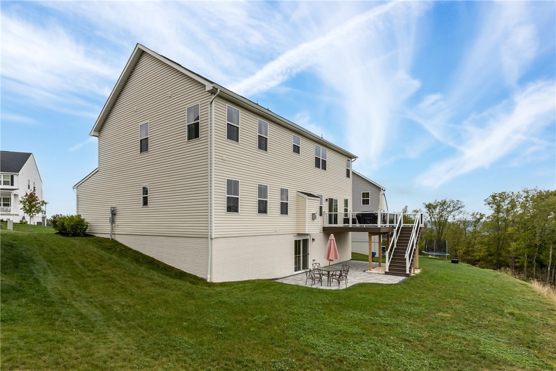 136 Woodsman Ridge Dr