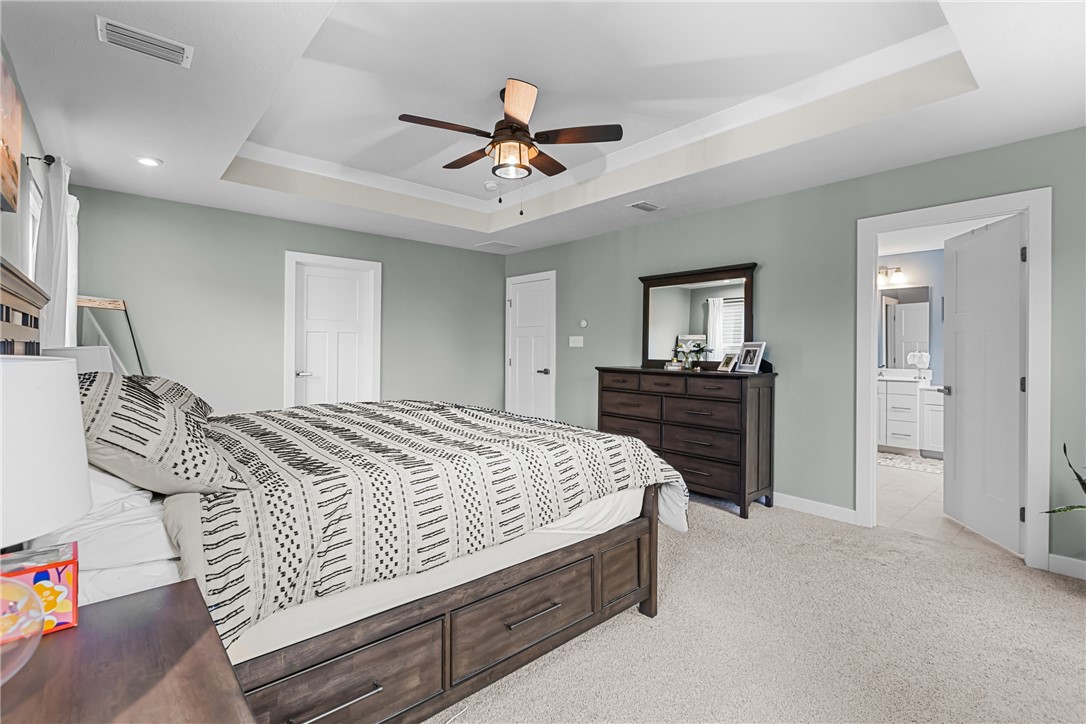 136 Woodsman Ridge Dr