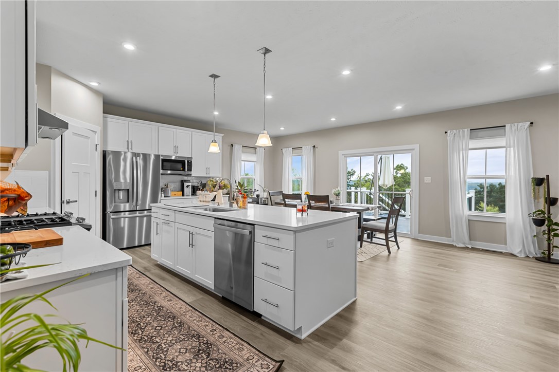 136 Woodsman Ridge Dr
