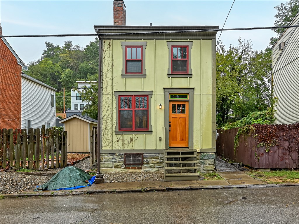 124 Carrington St