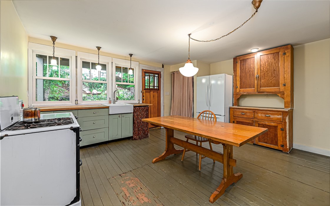 124 Carrington St