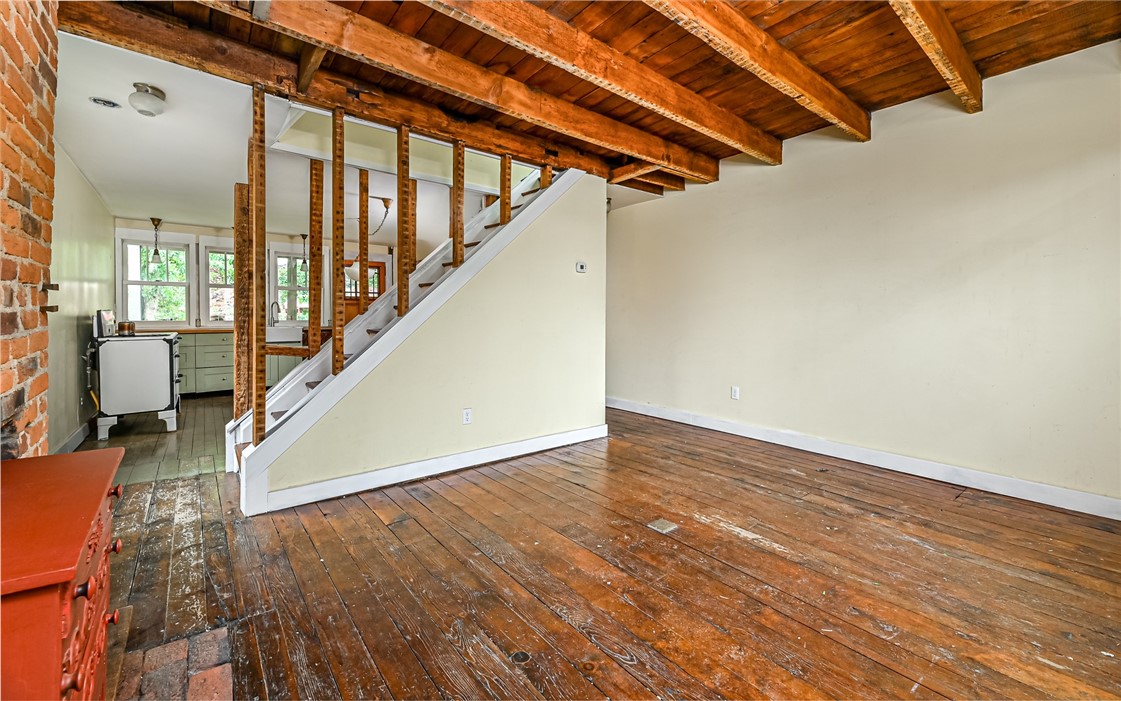 124 Carrington St