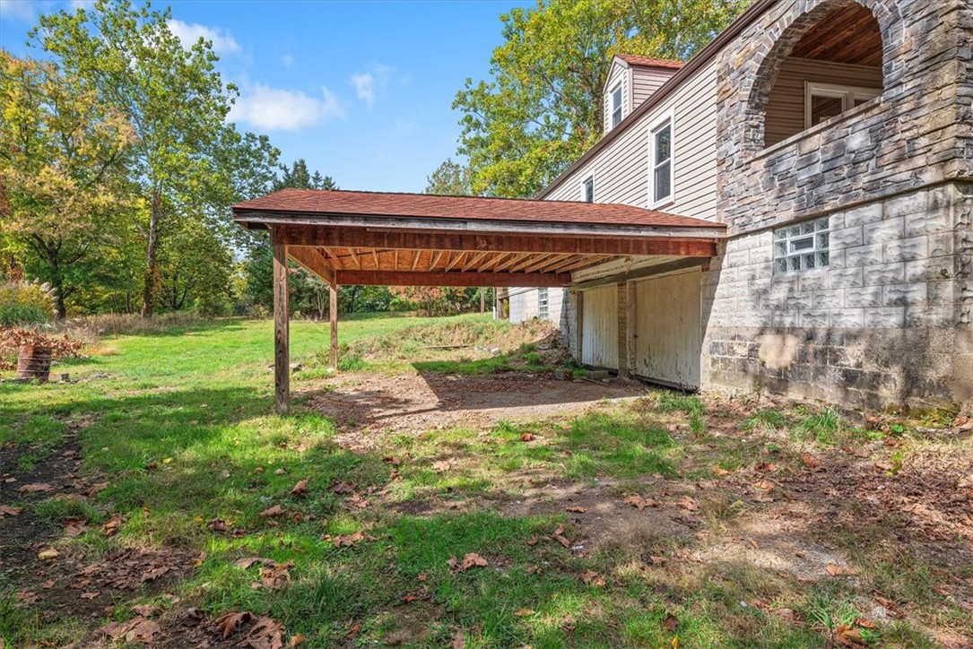 1211 Anderson Rd