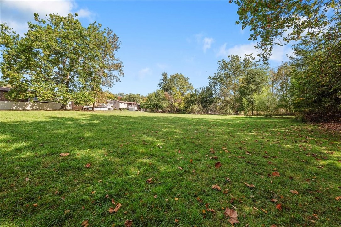 1211 Anderson Rd