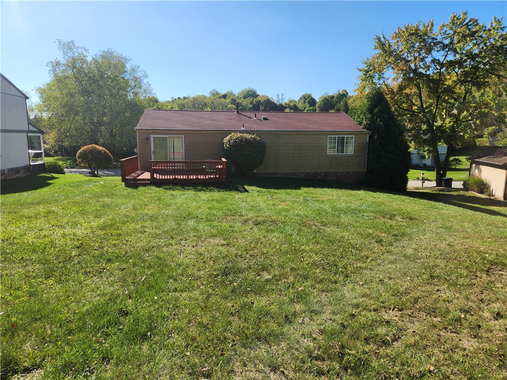 111 Cresent Dr