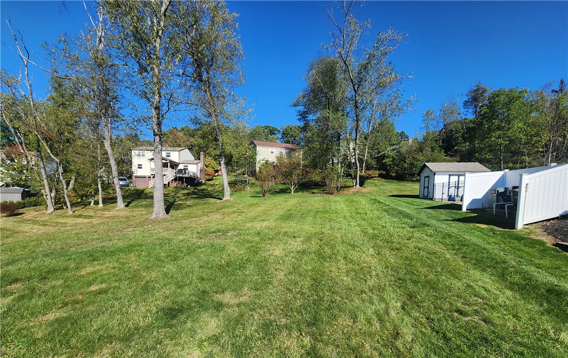 111 Cresent Dr