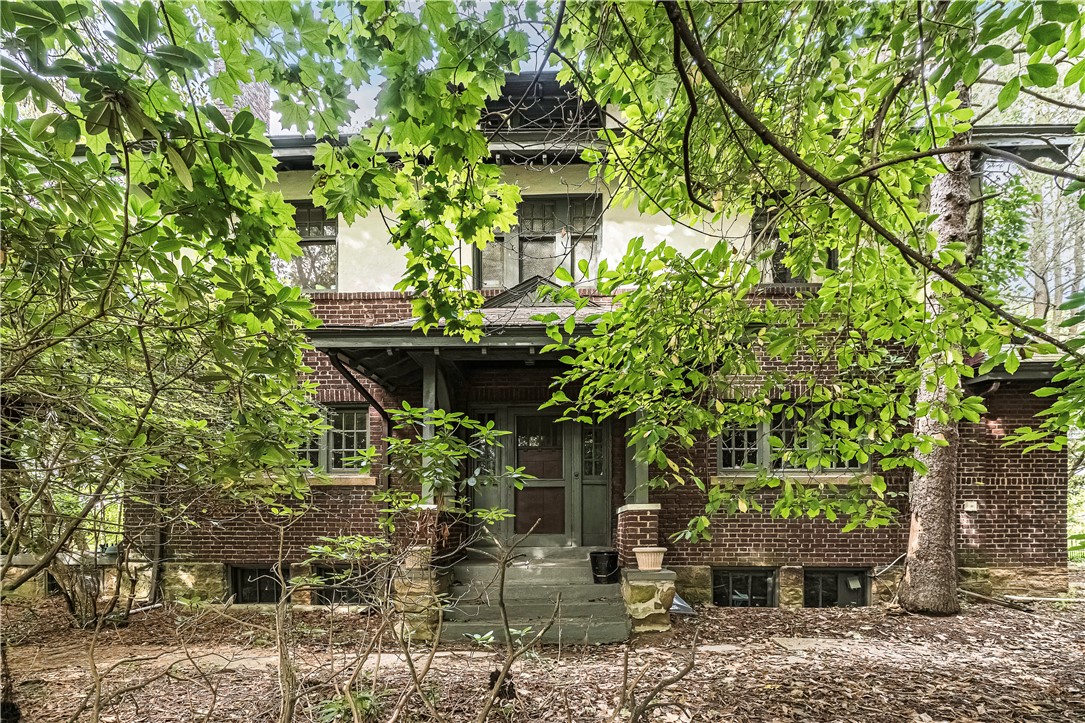 9345 HIGHLAND ROAD