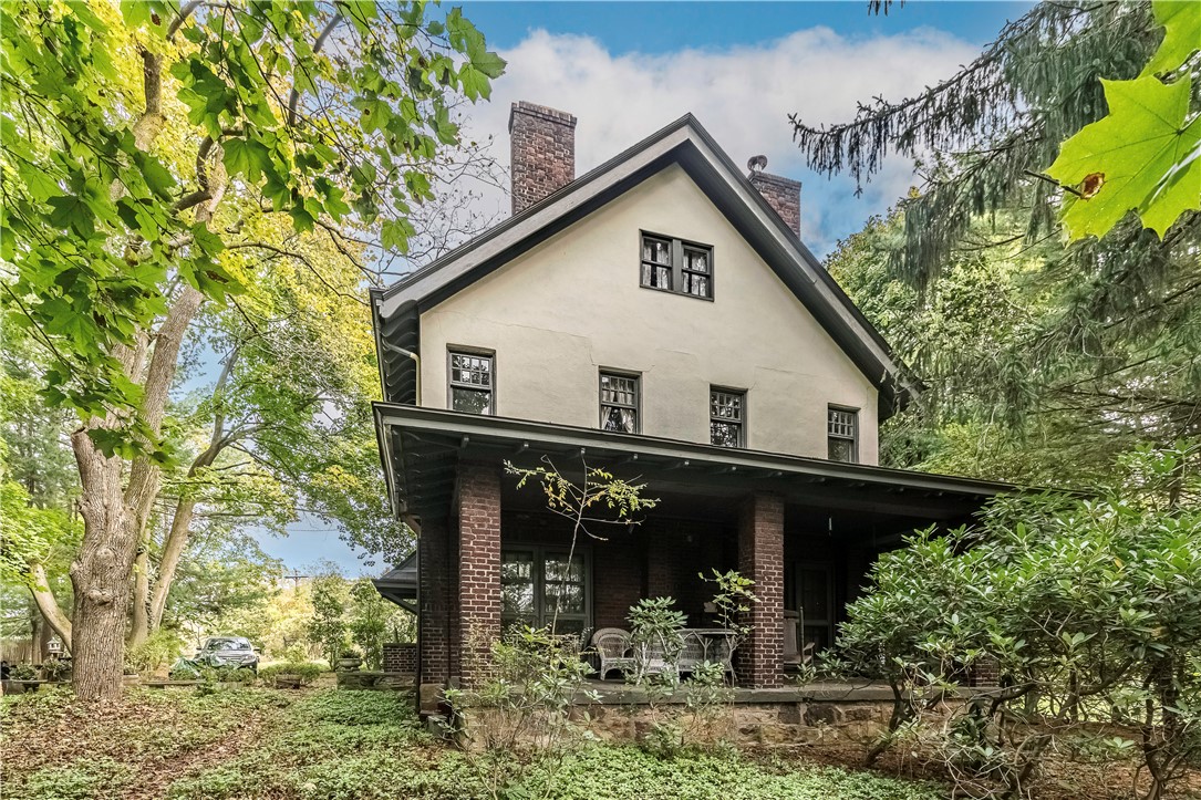 9345 HIGHLAND ROAD