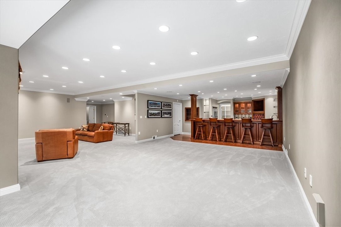 211 Whetherburn Dr