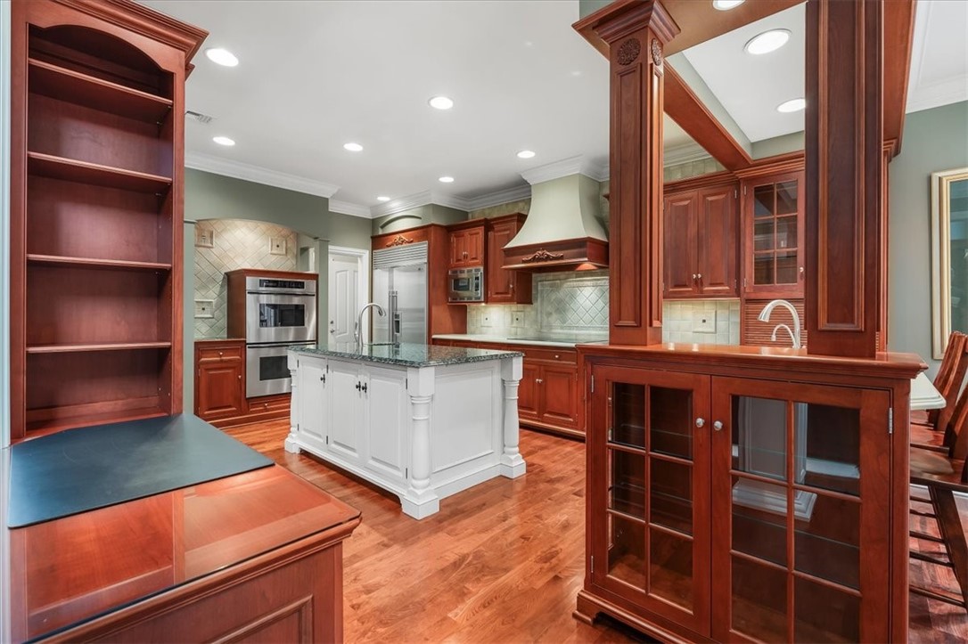 211 Whetherburn Dr