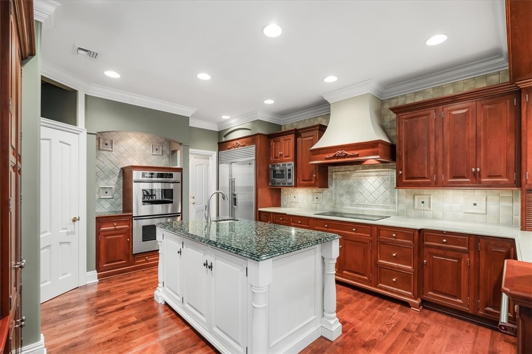 211 Whetherburn Dr