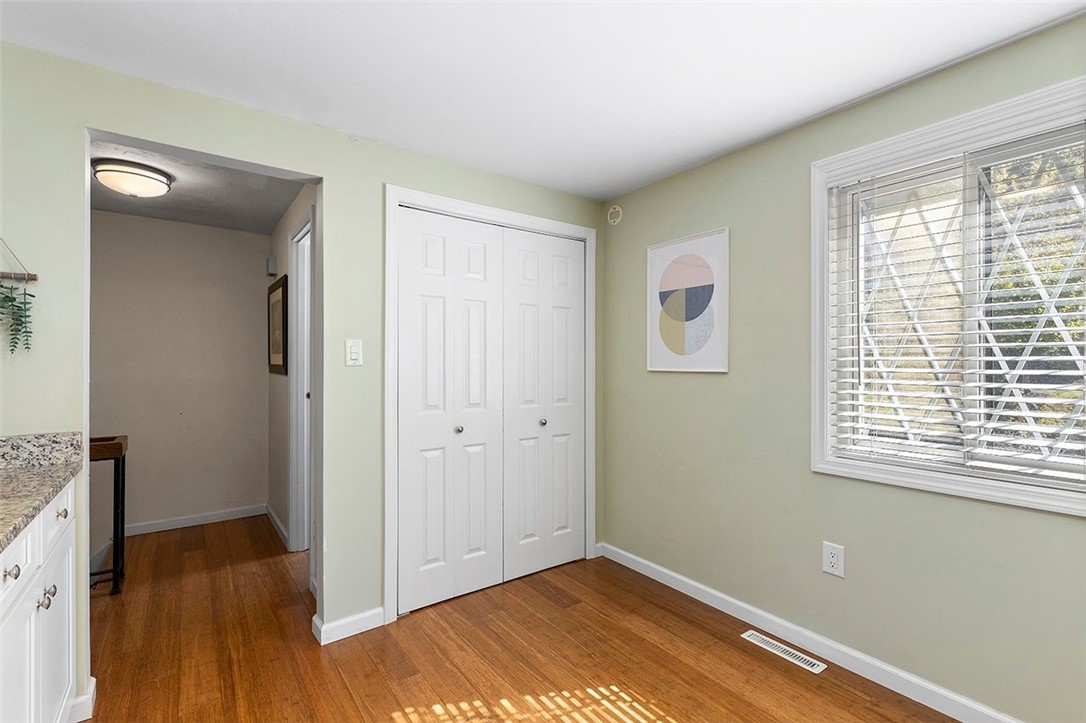 509 Newton Sq