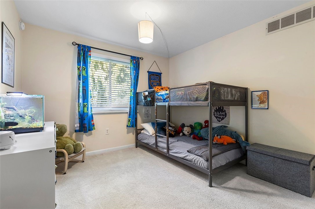 509 Newton Sq
