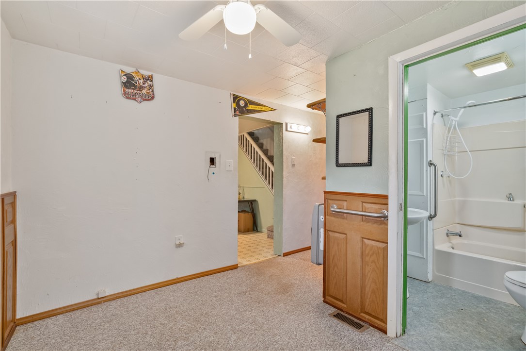 1302 1304 Macarthur Dr