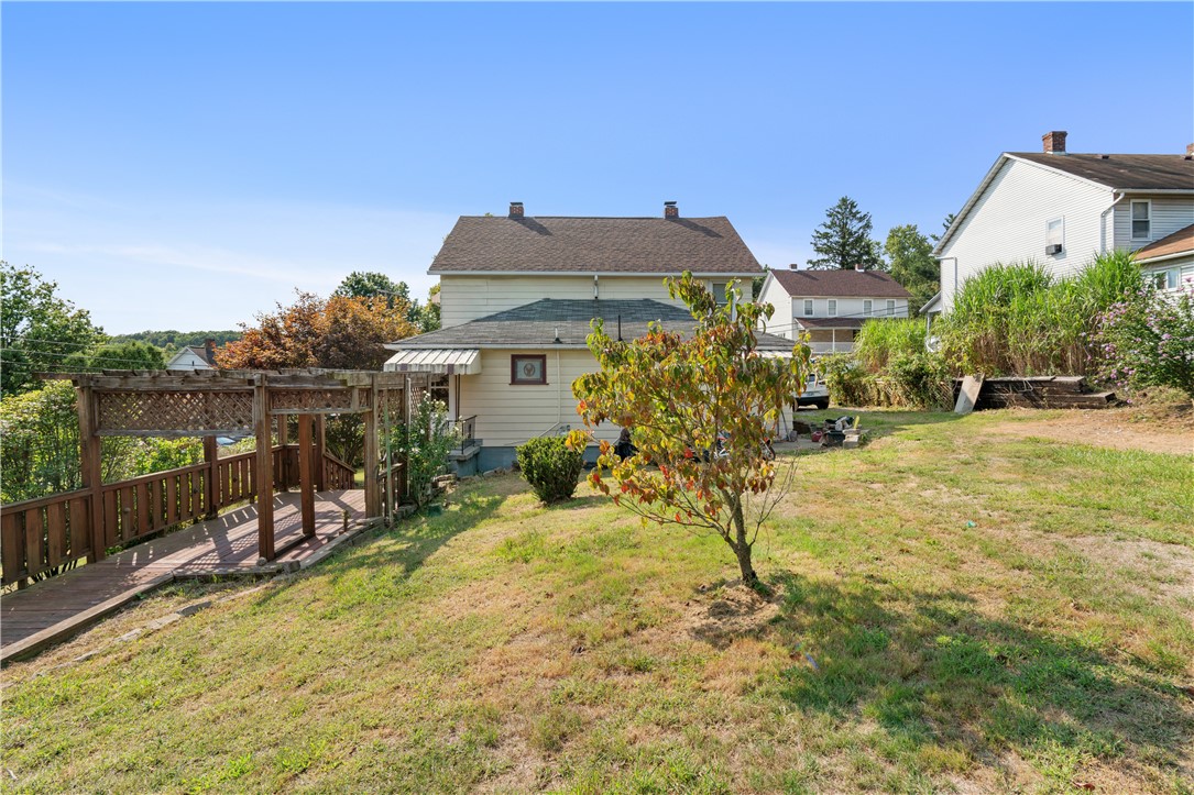 1302 1304 Macarthur Dr
