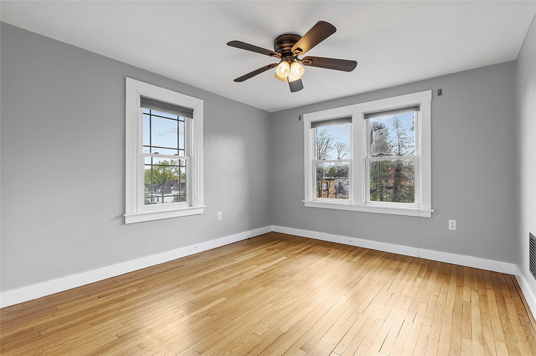 9 E Forest Ave