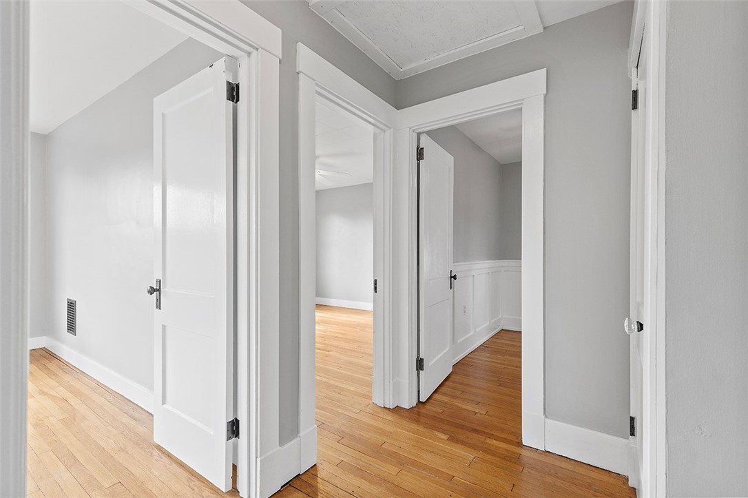9 E Forest Ave