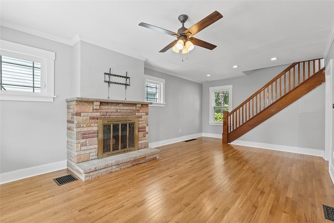 9 E Forest Ave