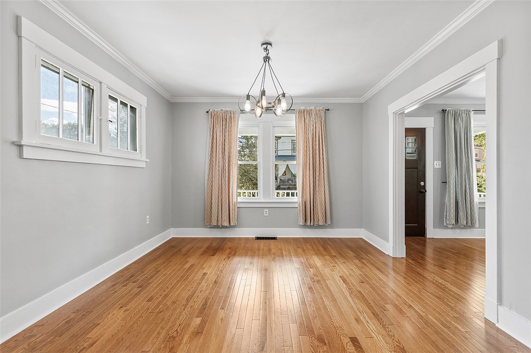 9 E Forest Ave