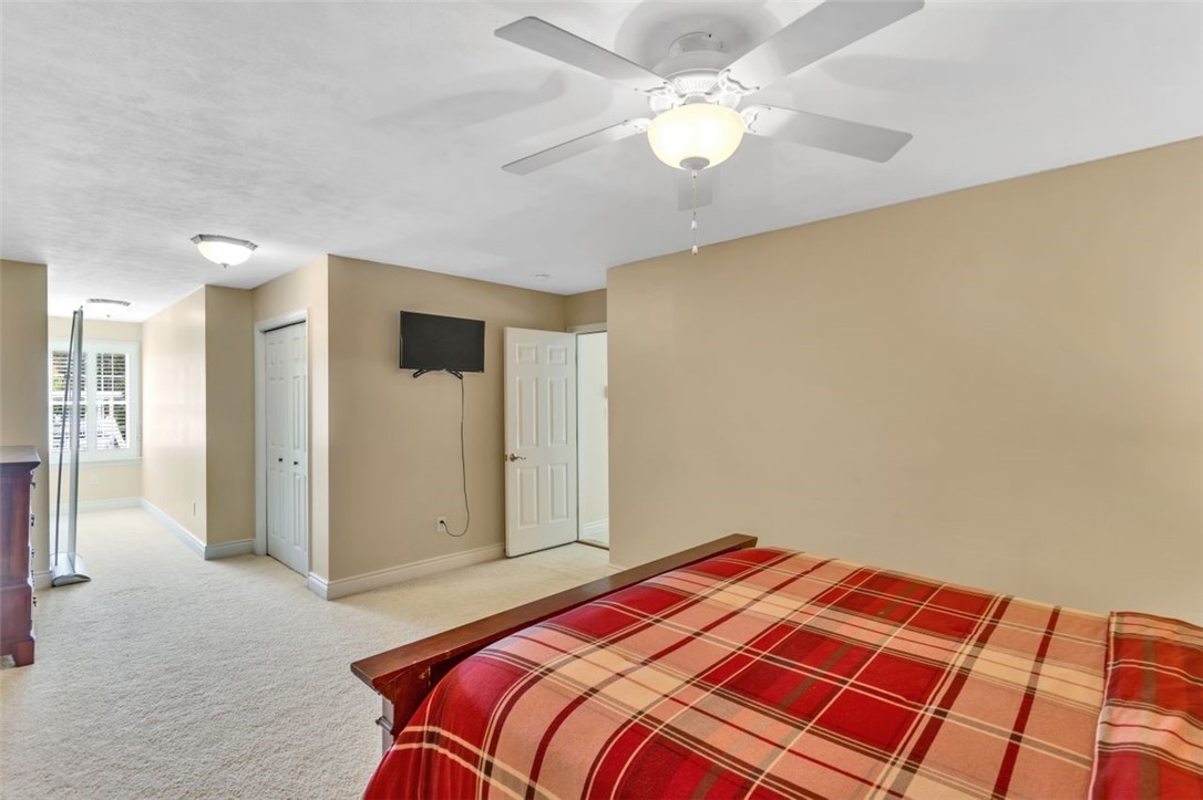 101 Redmond Ct