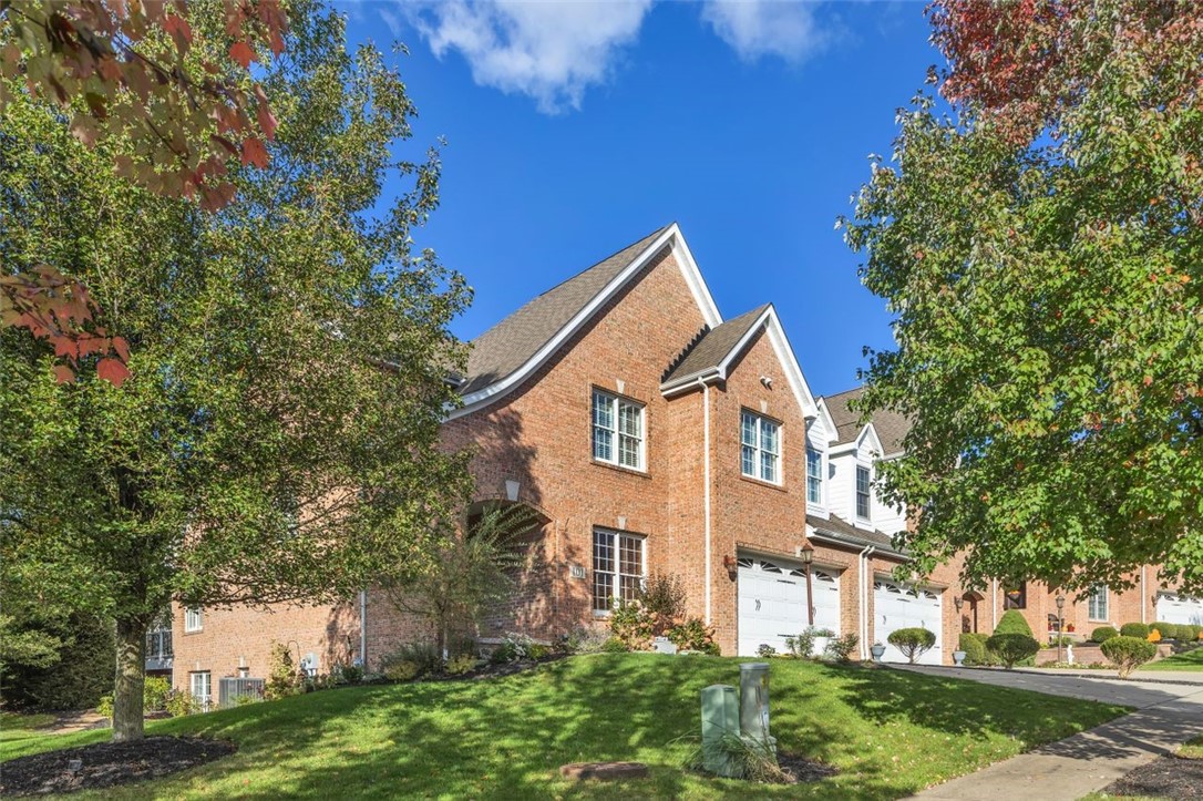 101 Redmond Ct
