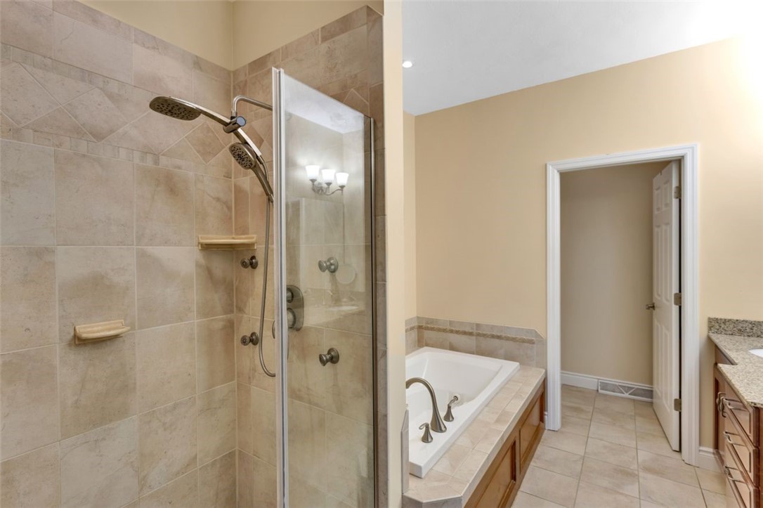 101 Redmond Ct