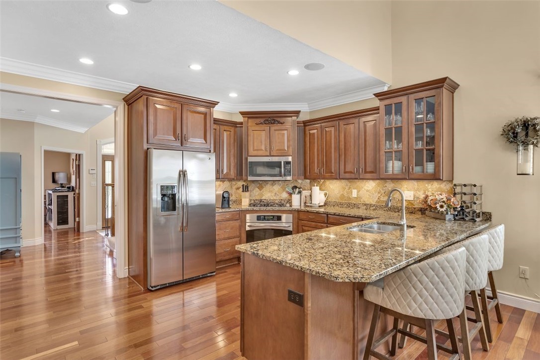 101 Redmond Ct