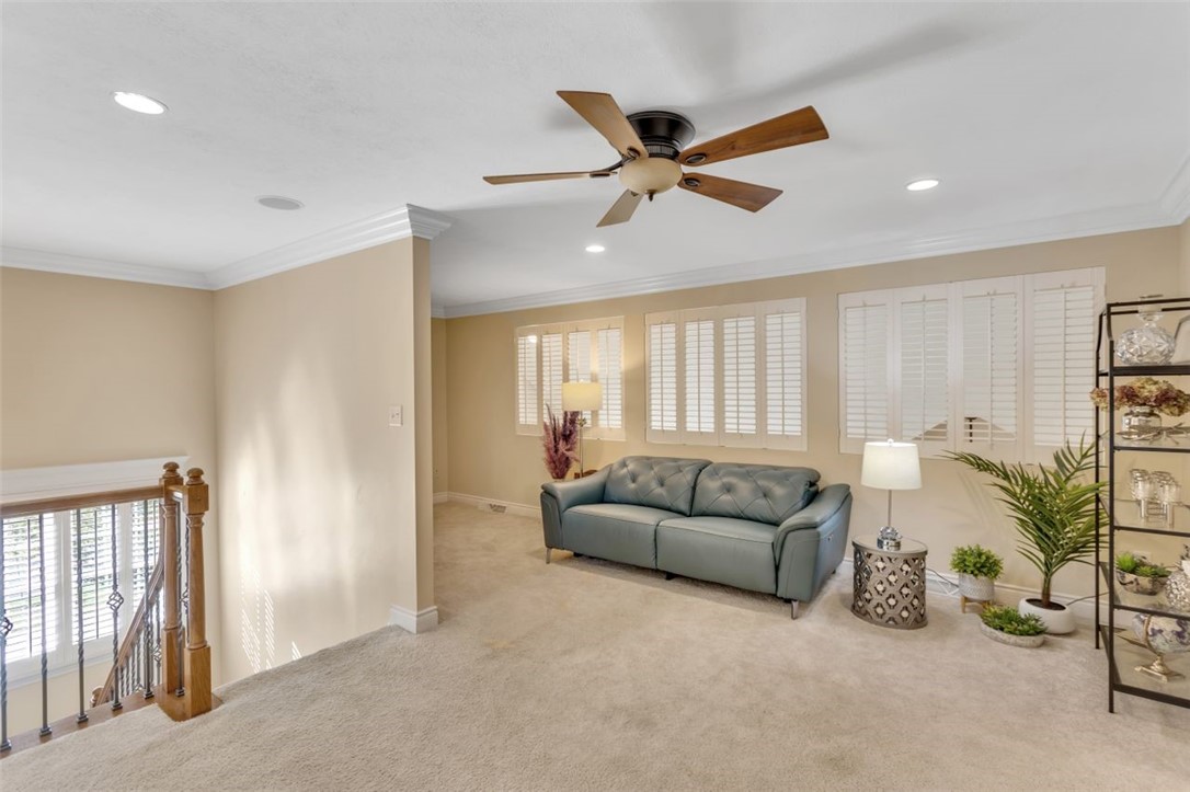 101 Redmond Ct